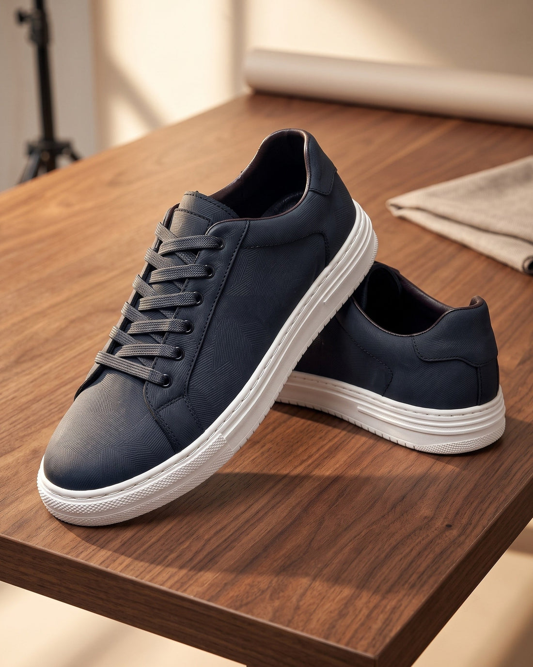 Nestor Men's Leather Trainers