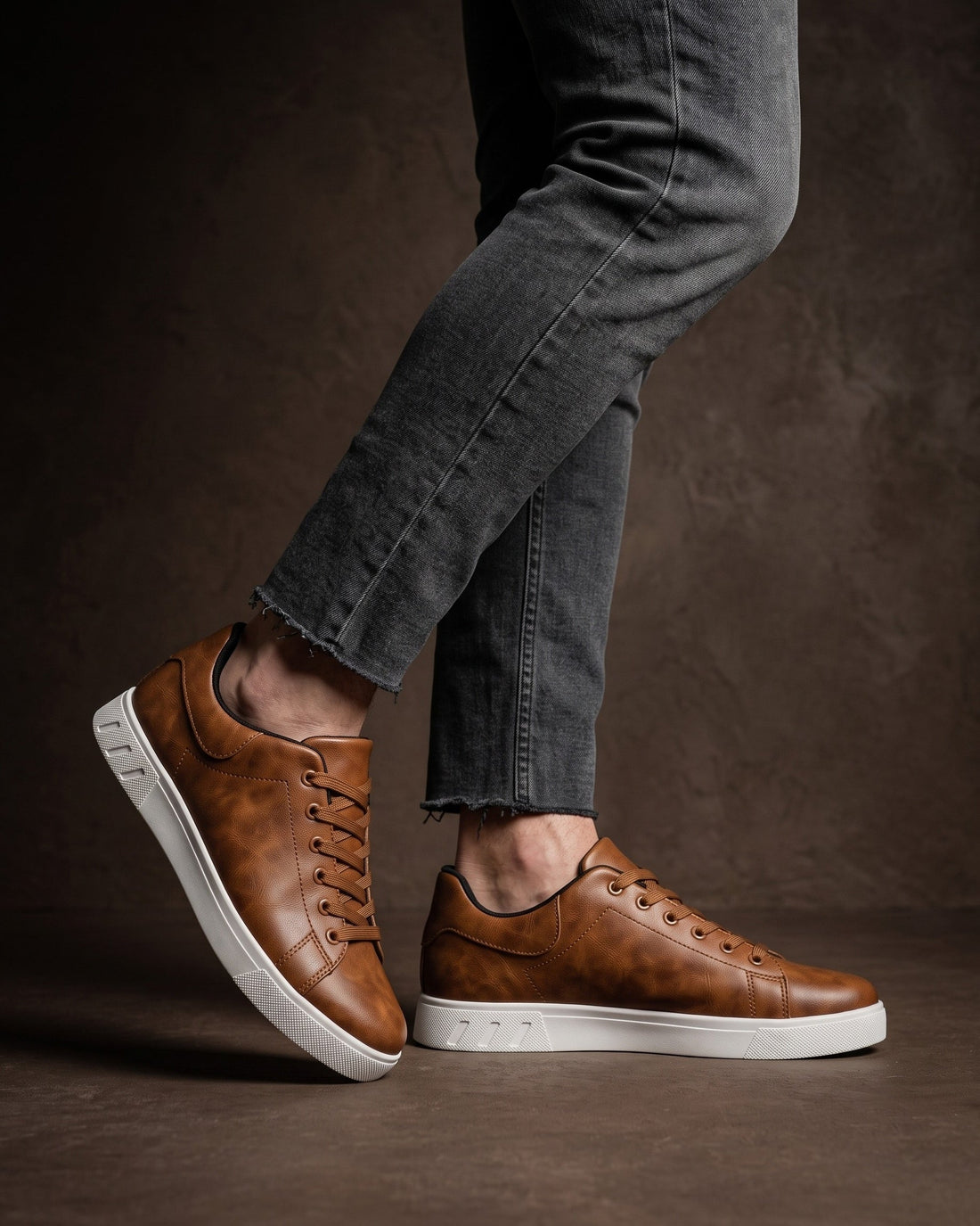 Teodoro Men's Leather Trainers