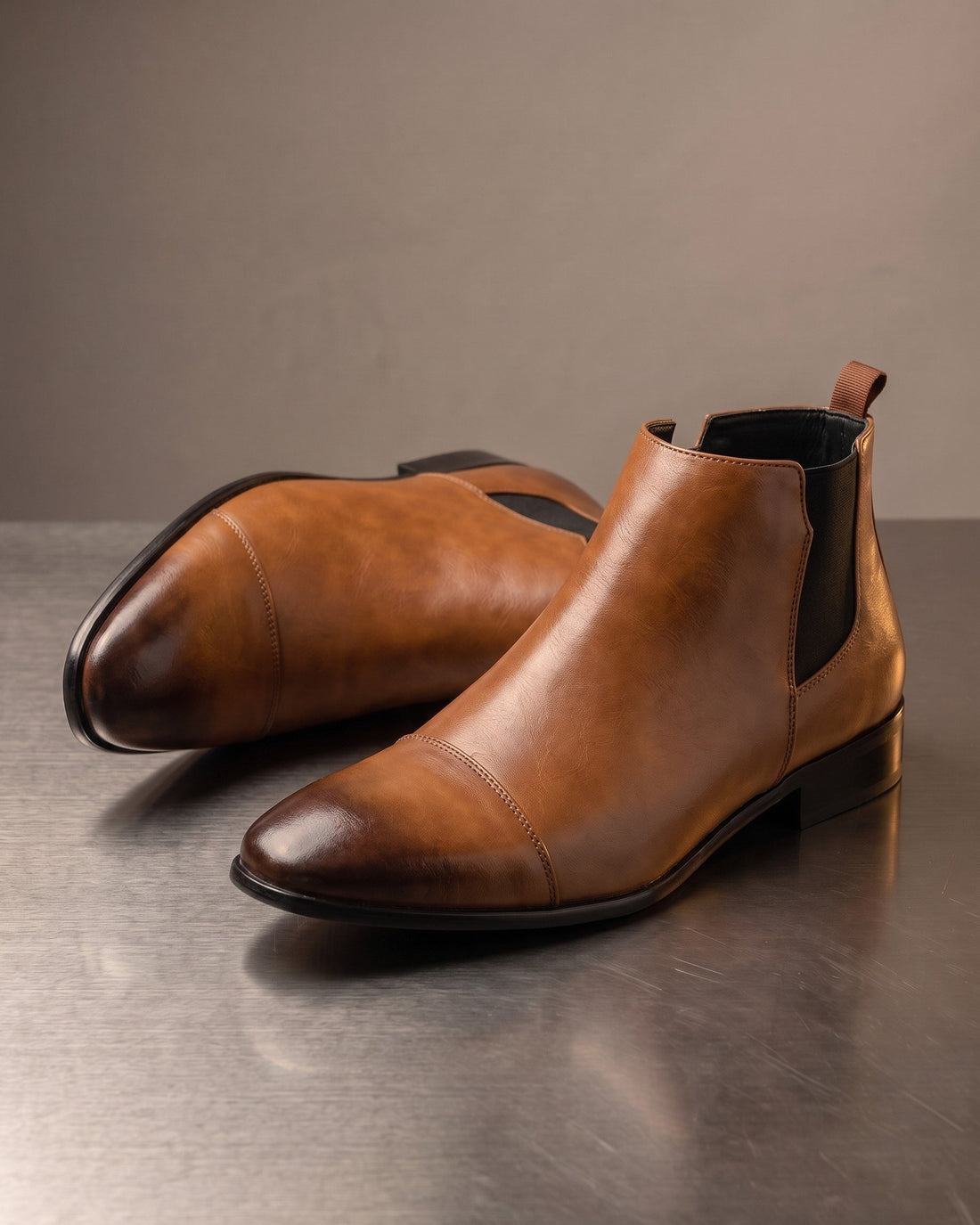 Leonel Men's Leather Chelsea Boots