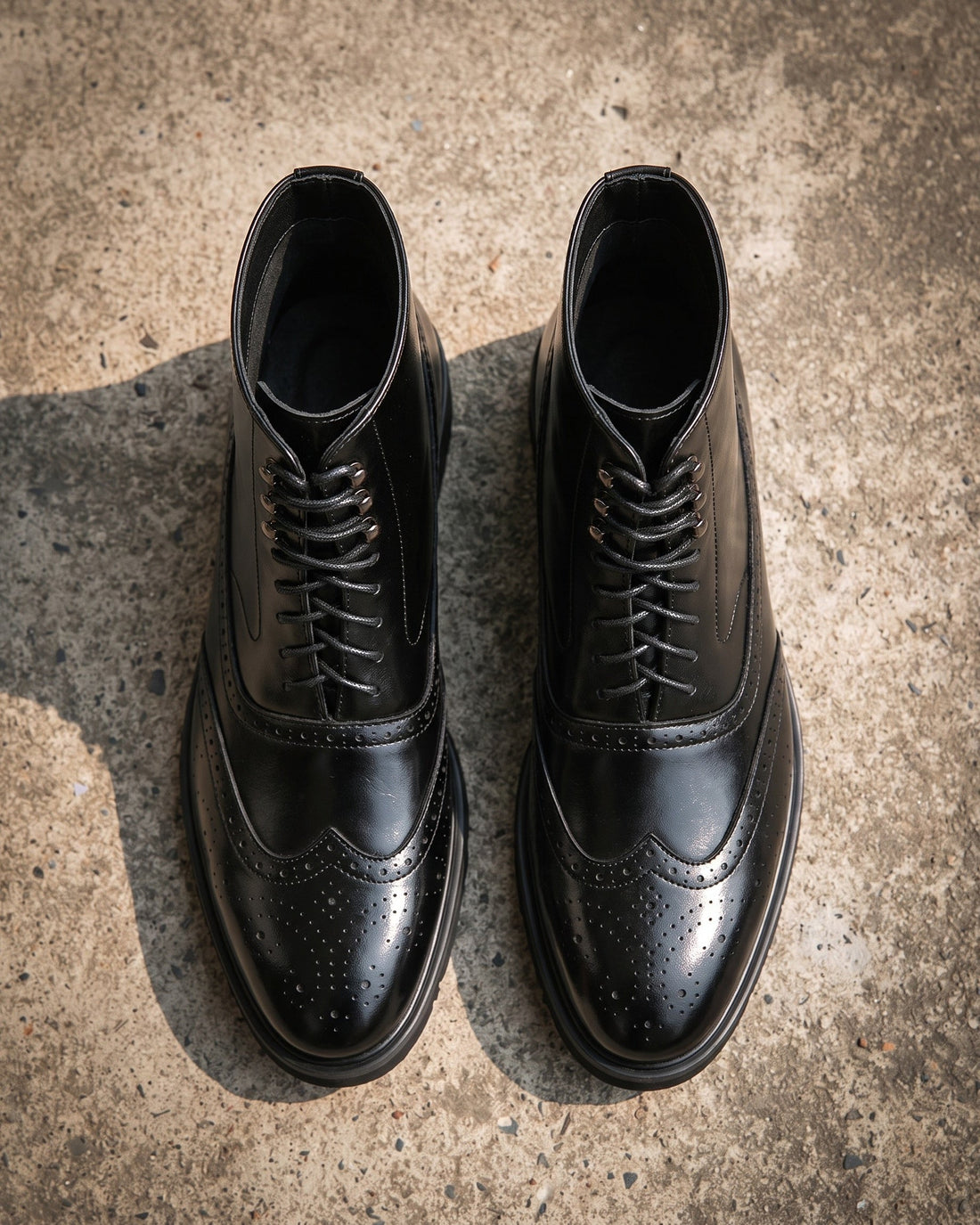 Giovanni Men's Leather Wingtip Boots