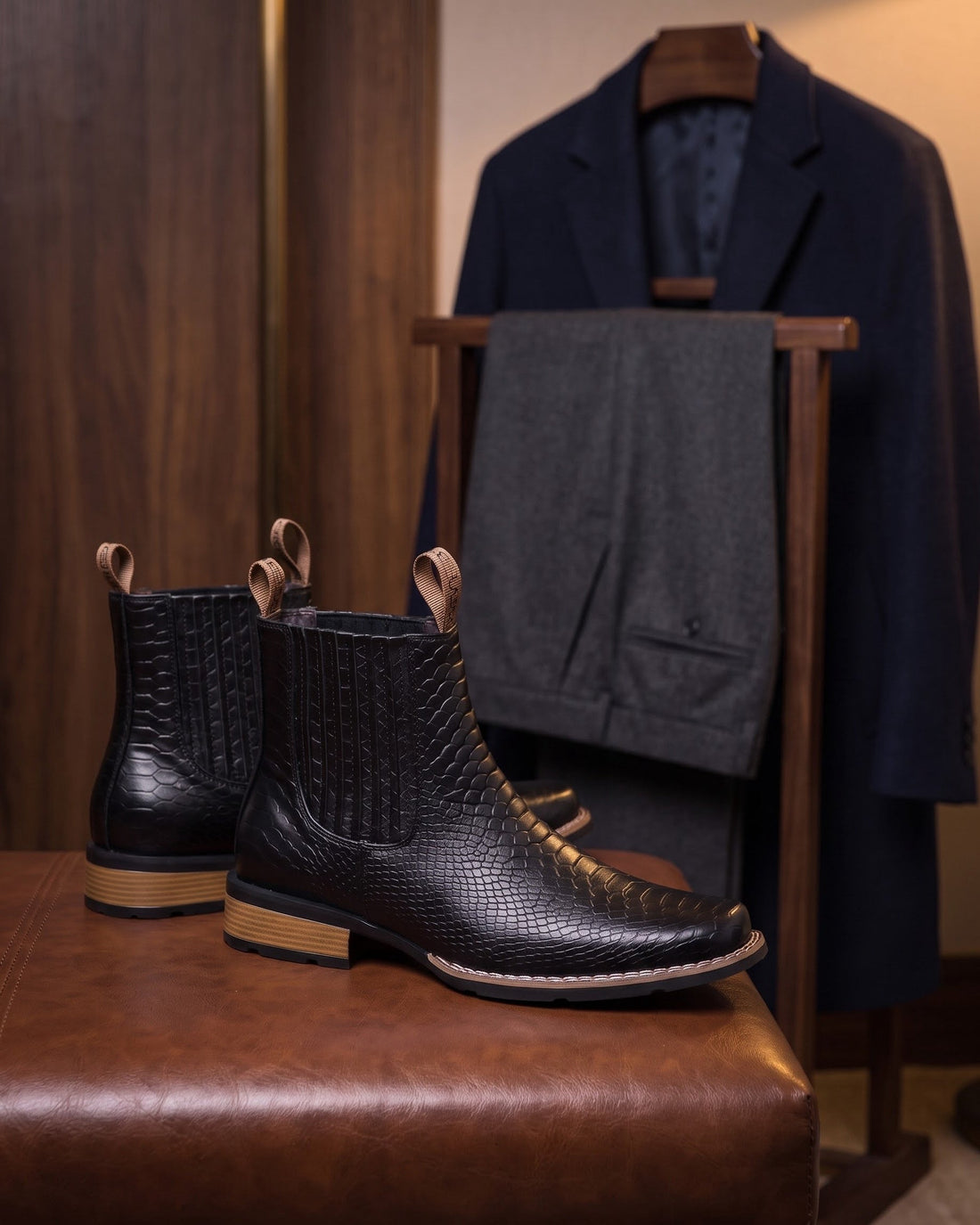 Raffaele Men's Leather Chelsea Boots