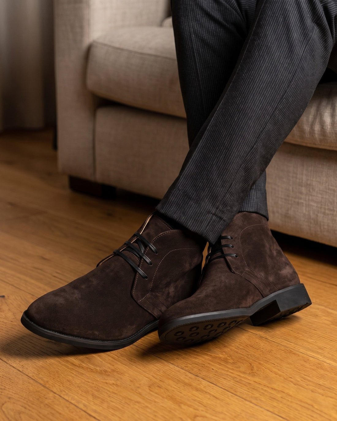 Luis Men's Suede Chukka Boots