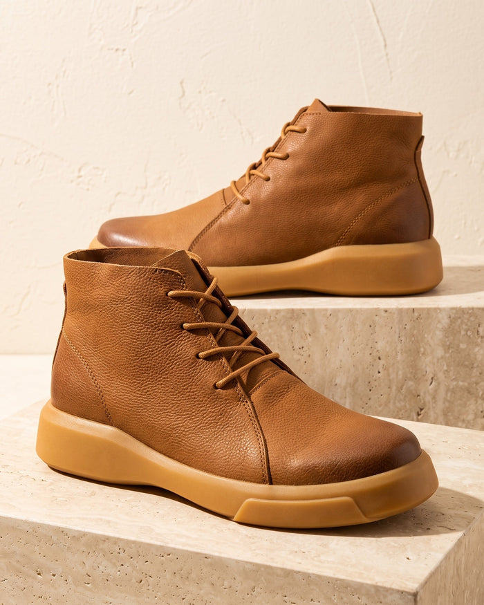 Flavio Men's Leather Chukka Boots