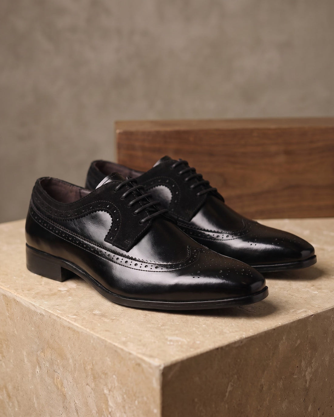 Oscar Men's Faux Leather Brogues